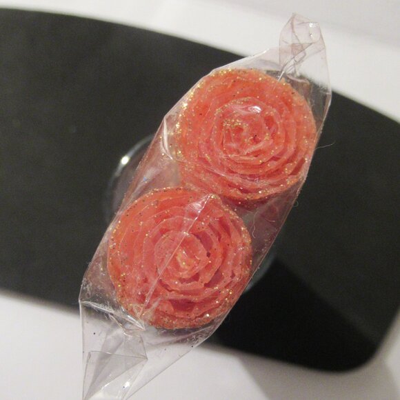 1 Pair, 8" Bees Wax Candles, Peach w/ Gold Glitter, Handmade, Organic - Picture 4 of 4